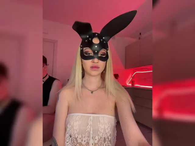 ELENA-XXX free chat on liveonude Image 18