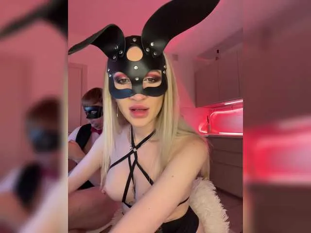 ELENA-XXX free chat on liveonude Image 9