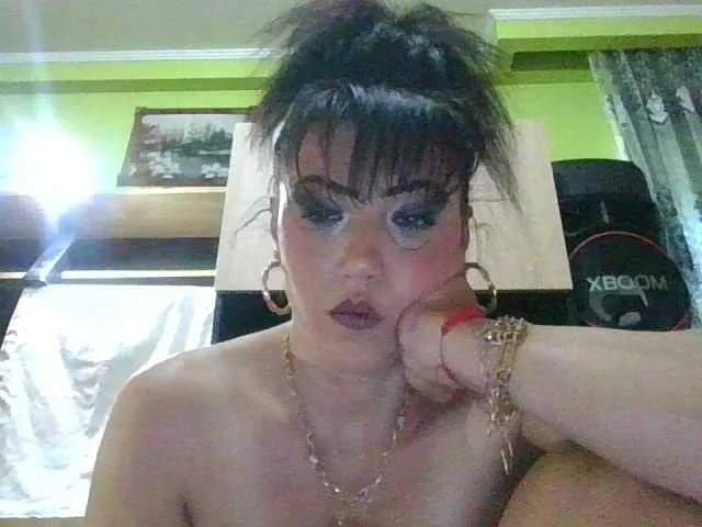 BELBIG free chat on liveonude Image 9