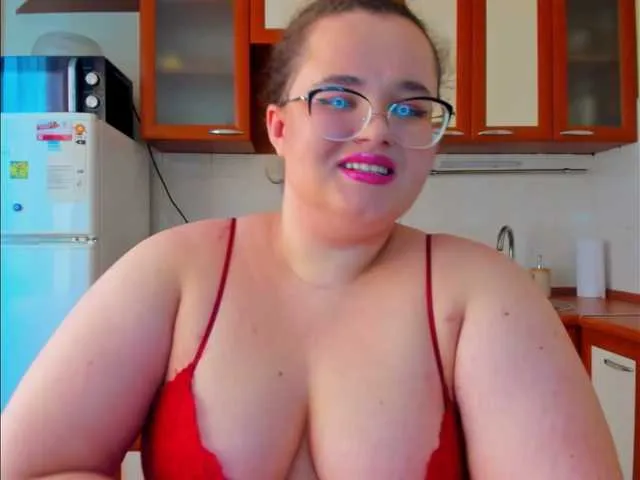 Sonya-reallsugar free chat on liveonude Image 3