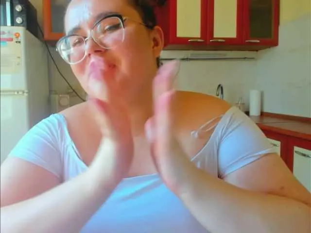 Sonya-reallsugar free chat on liveonude Image 5