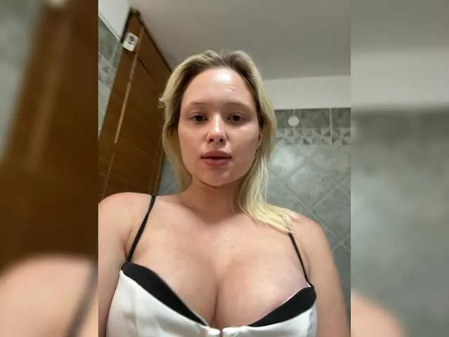 LanaLeetr1 free chat on liveonude Image 8