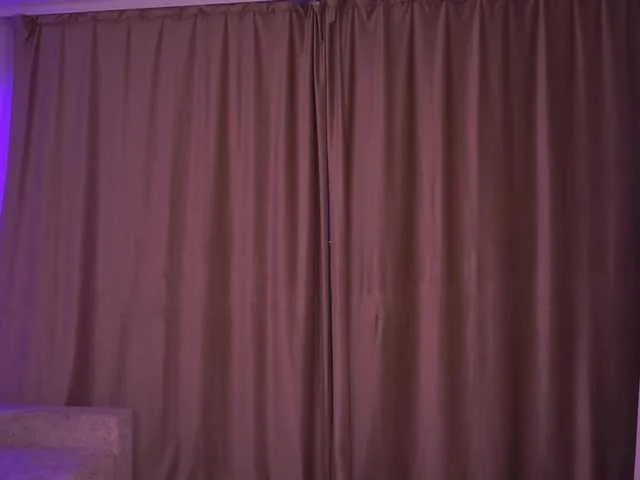 khloe_rossich free chat on liveonude Image 17