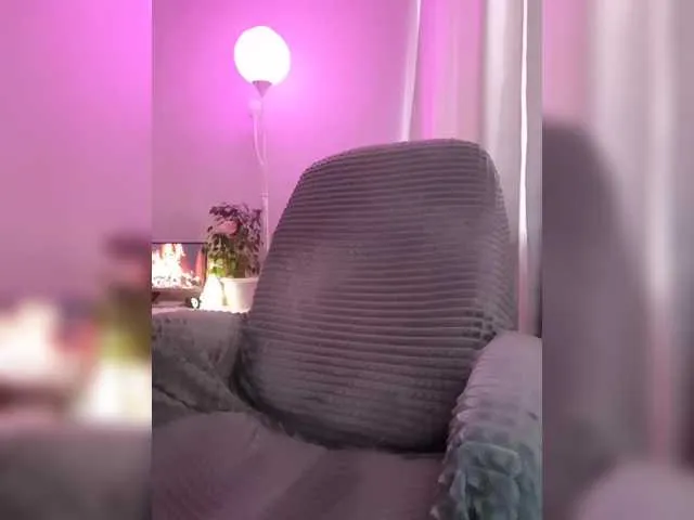 23-Mandarinka free chat on liveonude Image 4