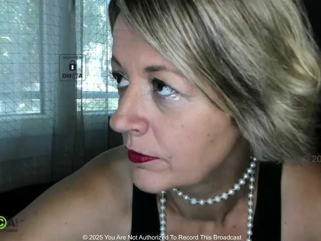 annastasiajune free chat on liveonude Image 4