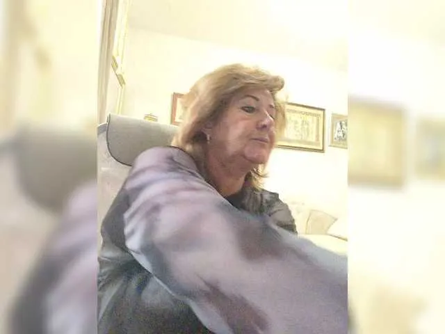 Wild-Angel777 free chat on liveonude Image 8