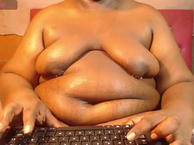 LanaLeetr1 free chat on liveonude Image 3