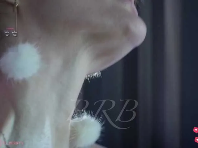 ELENA-XXX free chat on liveonude Image 7