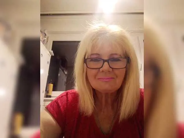 LanaLeetr1 free chat on liveonude Image 2