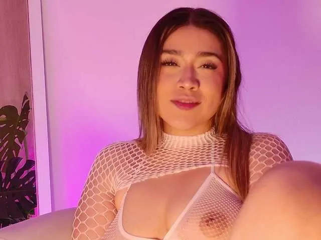 h0n3yb333 free chat on liveonude Image 17