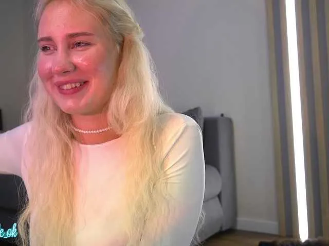 curry_nikita free chat on liveonude Image 12