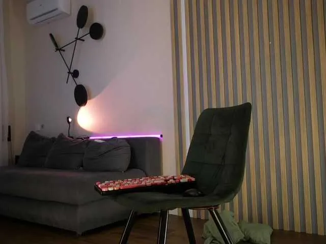 curry_nikita free chat on liveonude Image 6