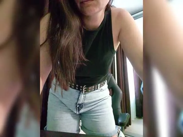 xunybany free chat on liveonude Image 8