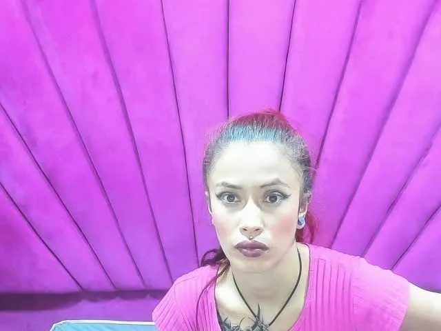 LanaLeetr1 free chat on liveonude Image 2