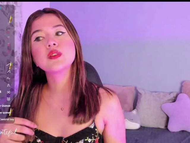 LanaLeetr1 free chat on liveonude Image 2