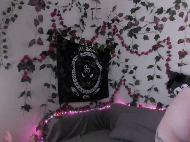 coconoir1 free chat on liveonude Image 11