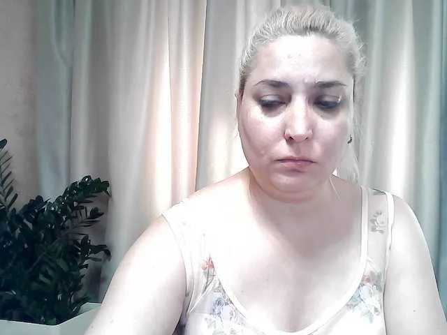 LanaLeetr1 free chat on liveonude Image 3