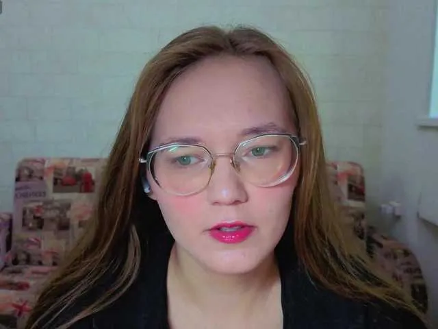 rouxe_lee free chat on liveonude Image 2