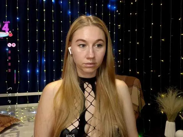 Sonya-reallsugar free chat on liveonude Image 15