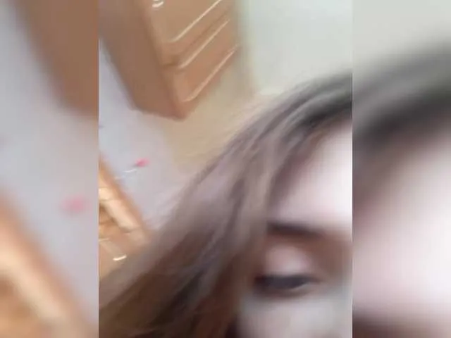 ELENA-XXX free chat on liveonude Image 6