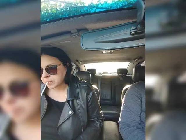 xunybany free chat on liveonude Image 14