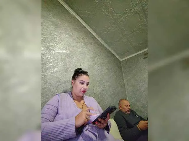 xunybany free chat on liveonude Image 19