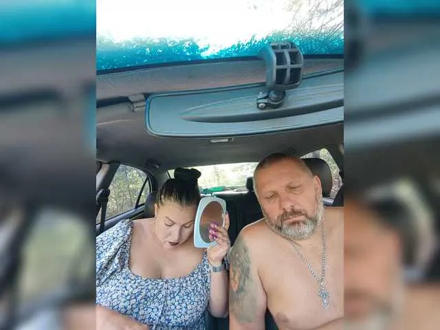 xunybany free chat on liveonude Image 4