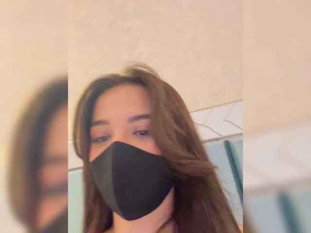 brilliantvictoria free chat on liveonude Image 19