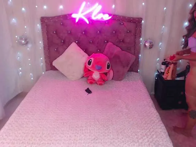 Wild-Angel777 free chat on liveonude Image 12