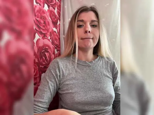 _meow_neko_ free chat on liveonude Image 13