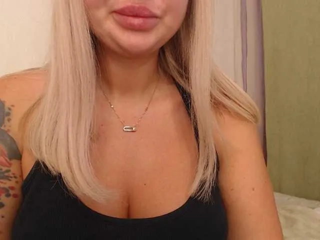 ELENA-XXX free chat on liveonude Image 8