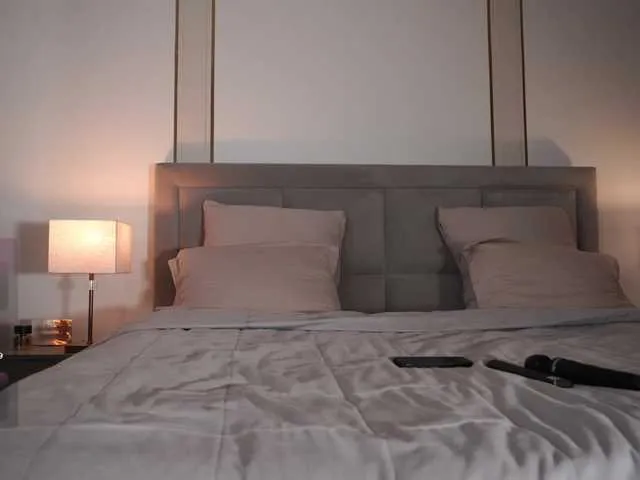 BELBIG free chat on liveonude Image 9