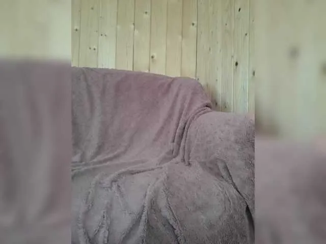 Wild-Angel777 free chat on liveonude Image 15