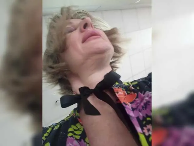 BELBIG free chat on liveonude Image 10