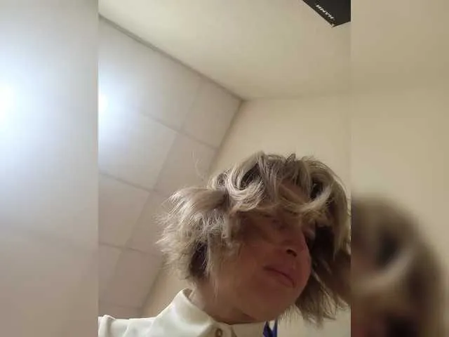 BELBIG free chat on liveonude Image 19