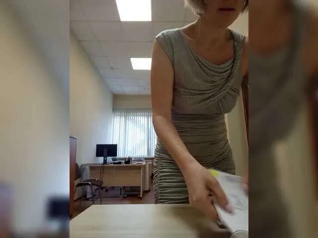 BELBIG free chat on liveonude Image 5