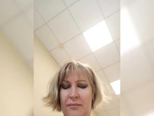 BELBIG free chat on liveonude Image 7