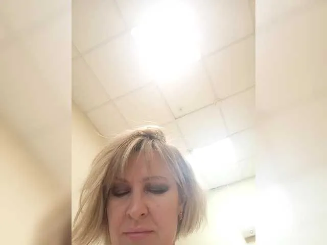 BELBIG free chat on liveonude Image 8