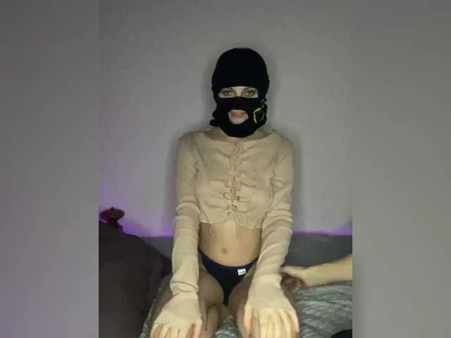 LallyRose free chat on liveonude