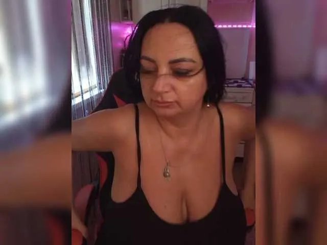 Lana1973 free chat on liveonude