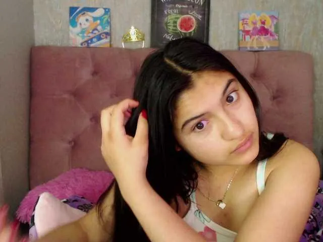 DiamondJo free chat on liveonude Image 16