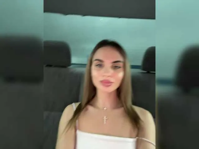 sexyblondebush free chat on liveonude Image 13