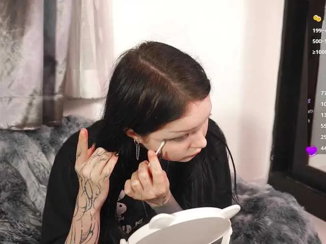 dracarys_hottie free chat on liveonude Image 3