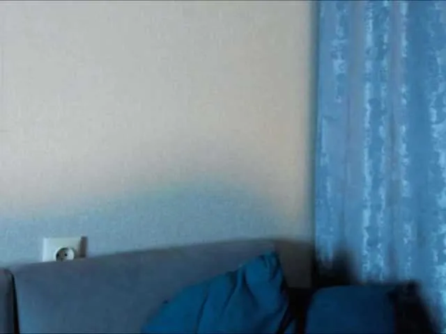 maryana_roo free chat on liveonude Image 9