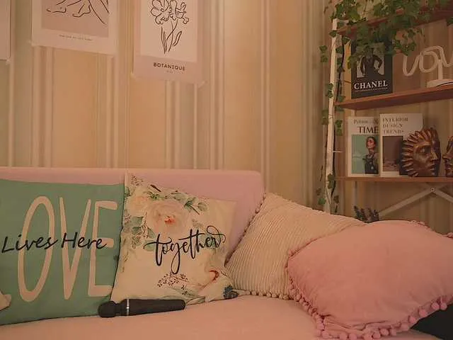 anyaa777 free chat on liveonude Image 6