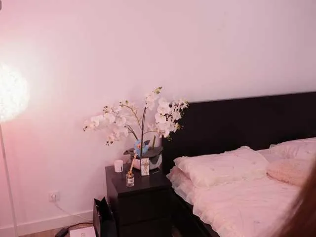 alinakukla787 free chat on liveonude Image 8