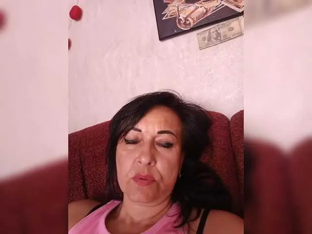 Lina-a-13 free chat on liveonude