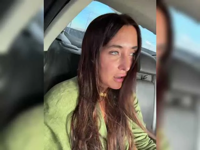 ftmbiggestclit free chat on liveonude Image 3