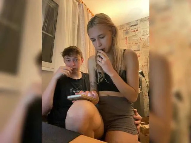 angel_avni free chat on liveonude Image 14