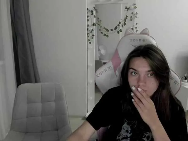 ELENA-XXX free chat on liveonude Image 11